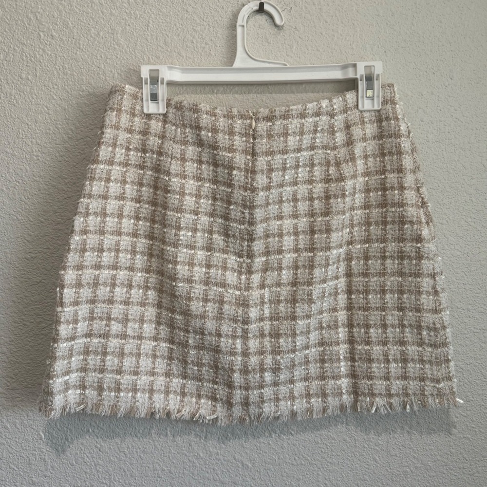 Lulus Tweed Plaid Mini Skirt Preppy Metallic Gold Fringe Faux Wrap Old Money - Picture 2 of 10